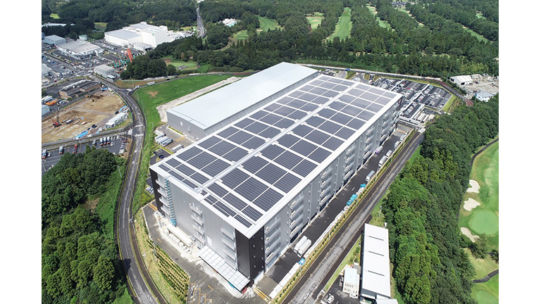 A rooftop solar power facility owned by Japan Benex Corporation (Inzai-shi, Chiba Prefecture; capacity: 3,006.6 kW)